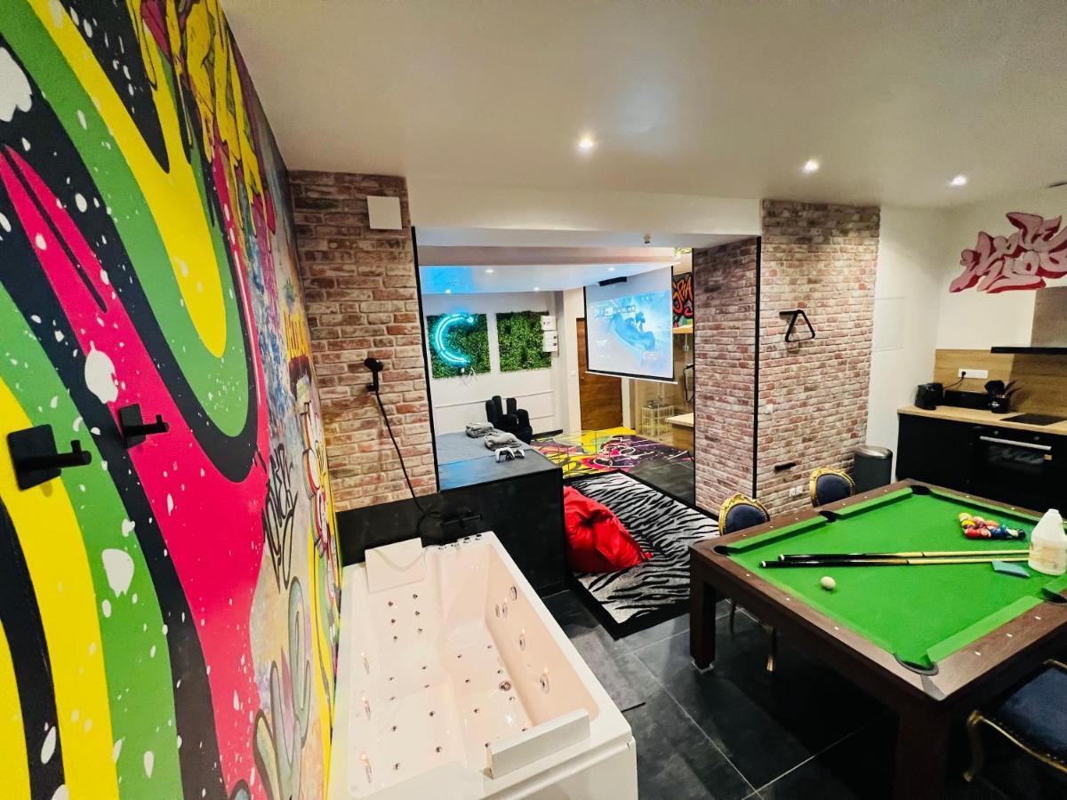 Capsule Street Art - Sauna- Jacuzzi - Playstation 5 - Billard - Netflix - Home Cinema - Terrasse Douai Exterior foto