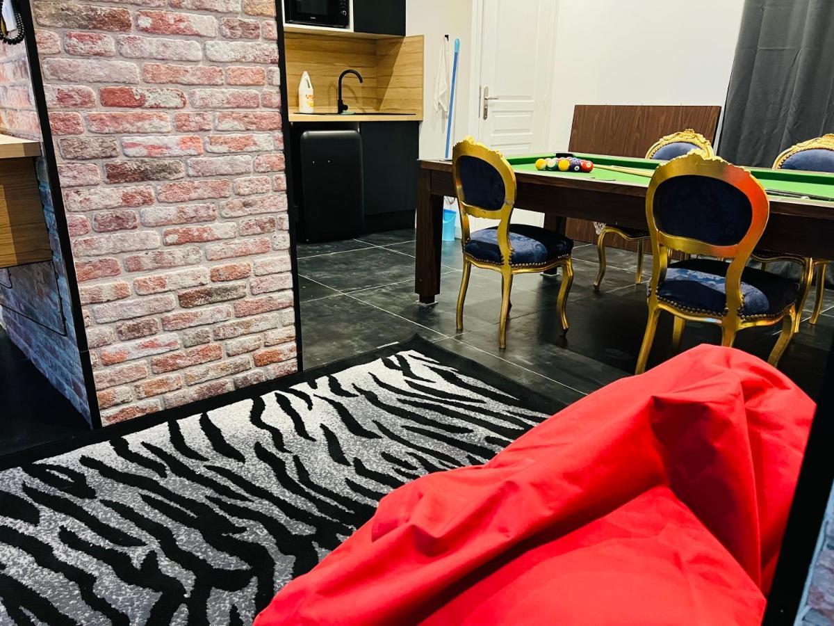 Capsule Street Art - Sauna- Jacuzzi - Playstation 5 - Billard - Netflix - Home Cinema - Terrasse Douai Exterior foto